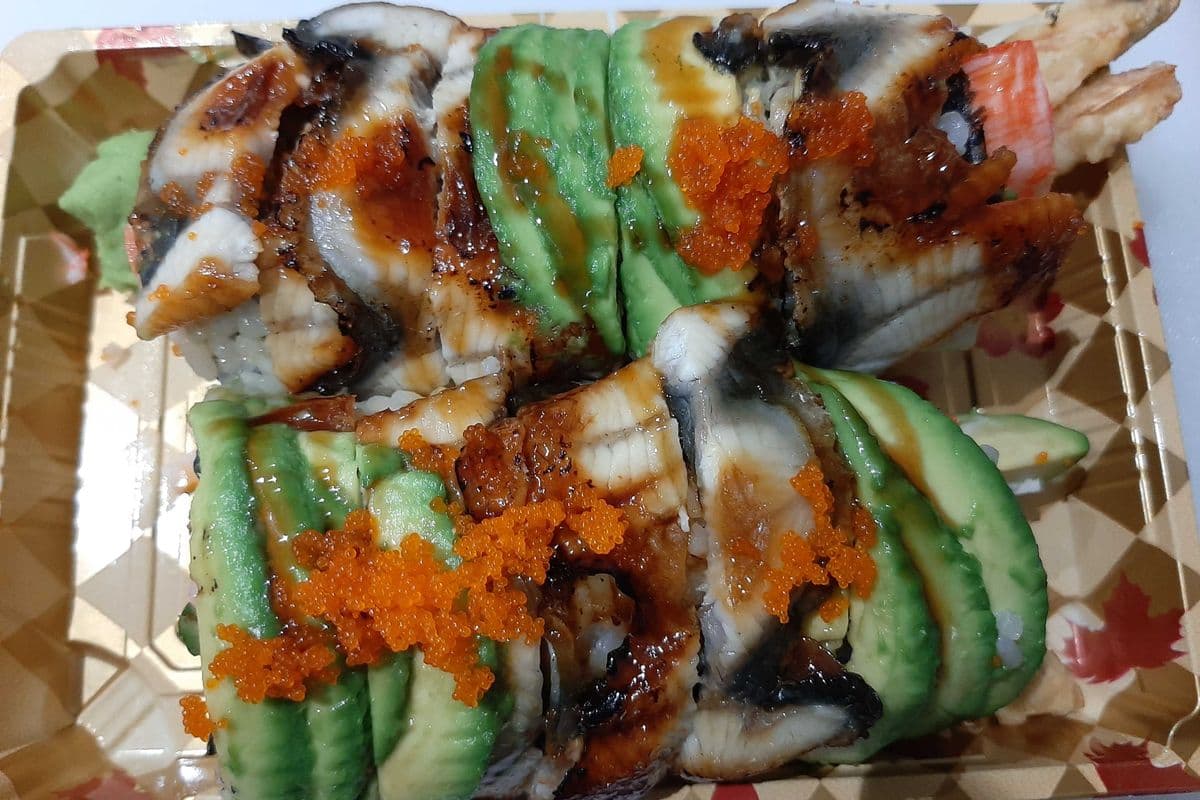 92. BC Black Dragon Roll(Dynamite Roll+Torched Unagi&Avocado, Unagi Sauce, Fih Roe on Top)