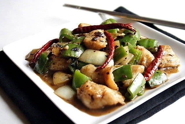 Poisson aux haricots noirs / Stir-Fried Fish in Black Turtle Beans