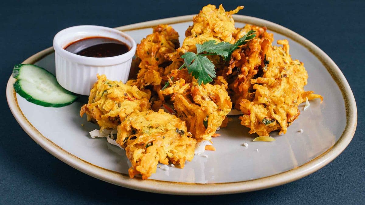VEGETABLE PAKORA 
