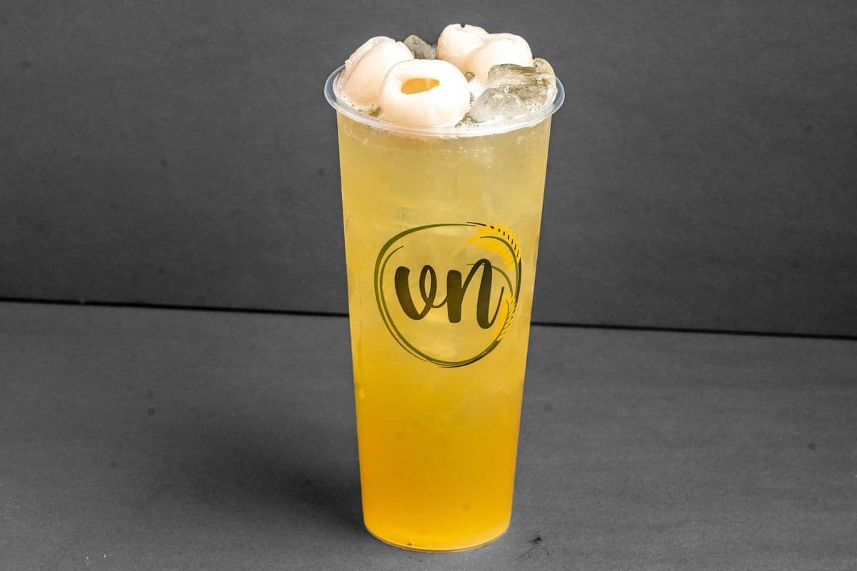 B9. Lychee Green Tea with Crystal Pearl / Trà Vải
