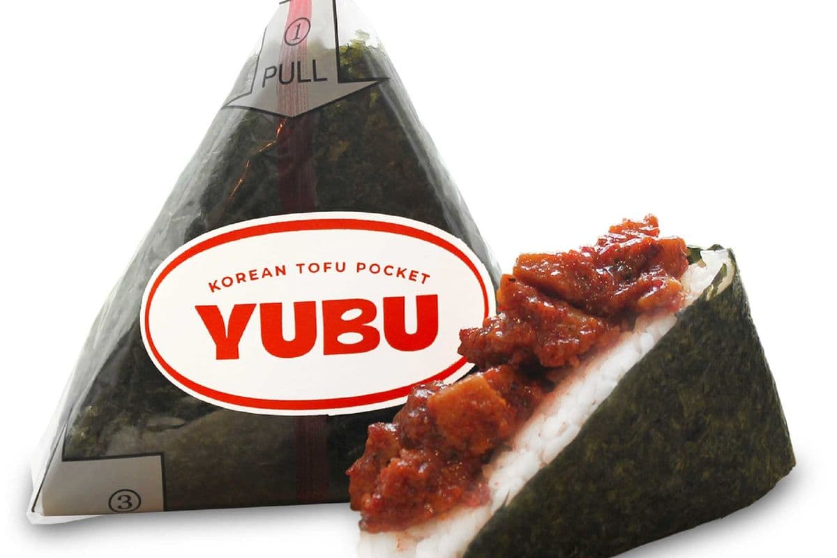 Buldak (Korean spicy chicken) Triangle Gimbap
