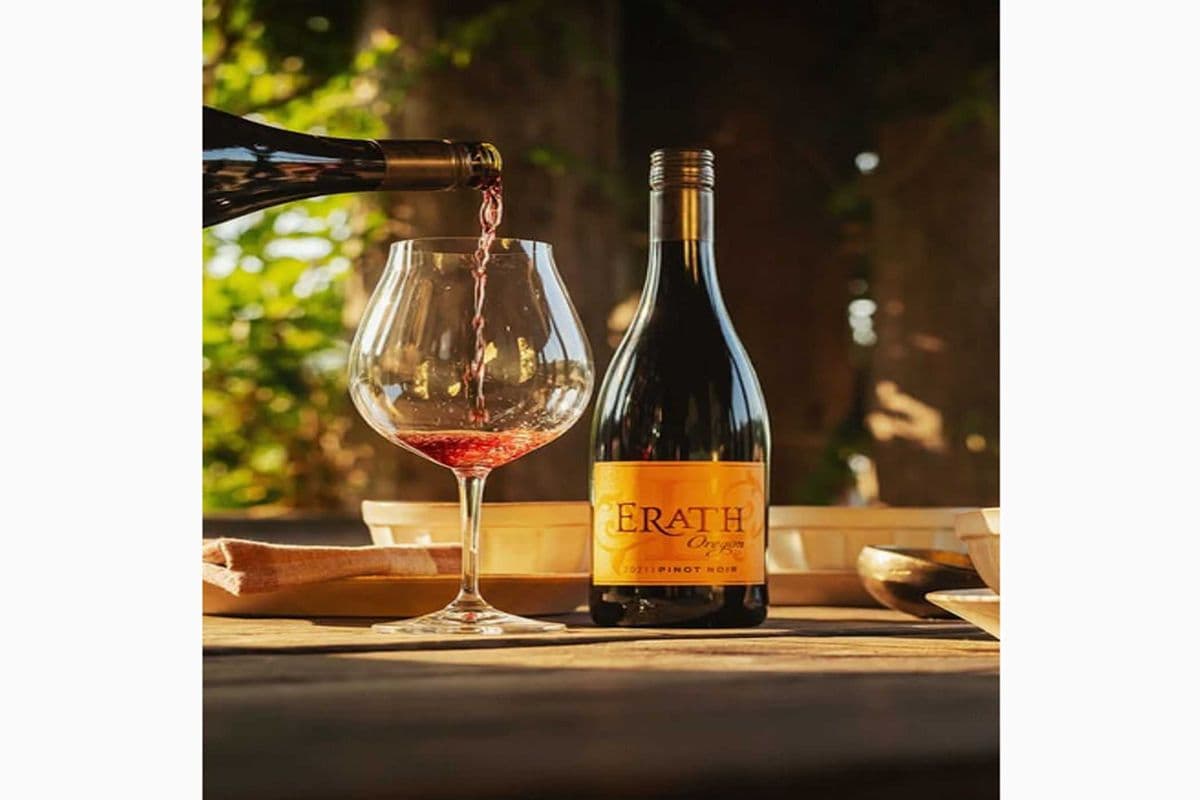 ERATH PINOT NOIR (1 x 750ML)