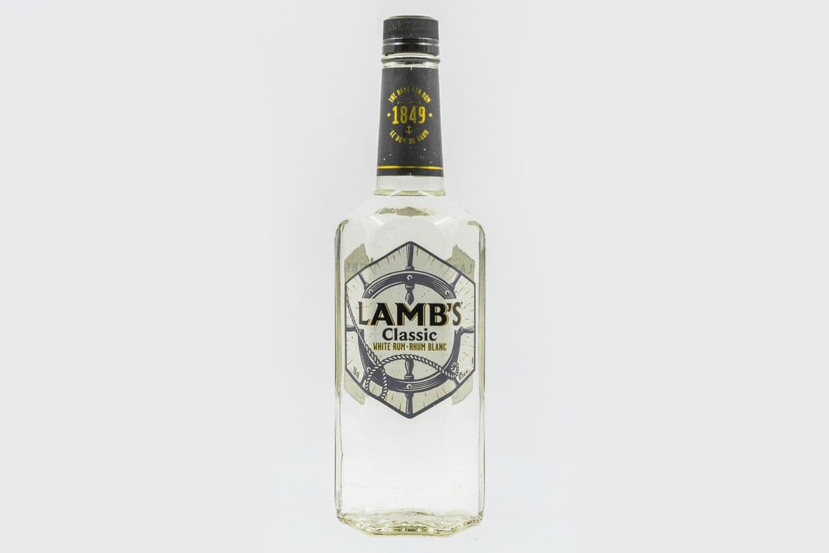 Lamb's White 750ml (1 x 750 ml)
