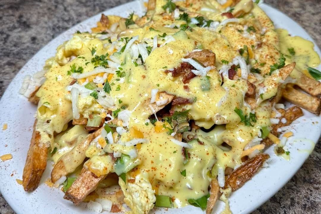 Breakfast Poutine