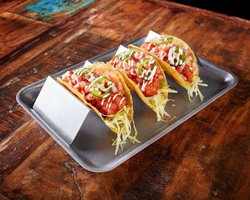 Truckstop Chicken Tacos / Tacos au poulet Truckstop