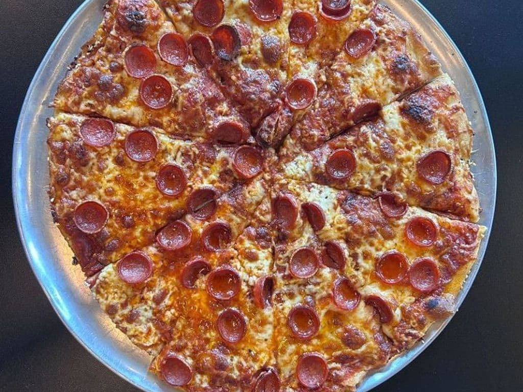 PEPPERONI PIZZA
