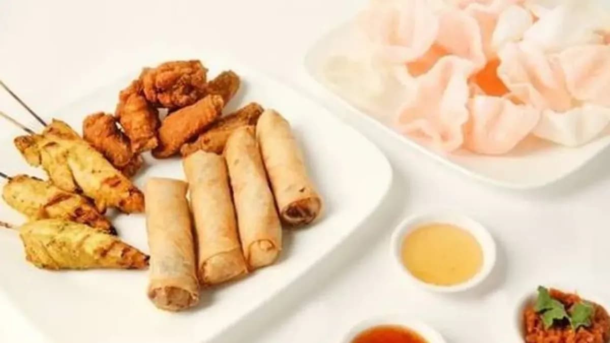 Thai Cuisine Experts Sharing Platter
