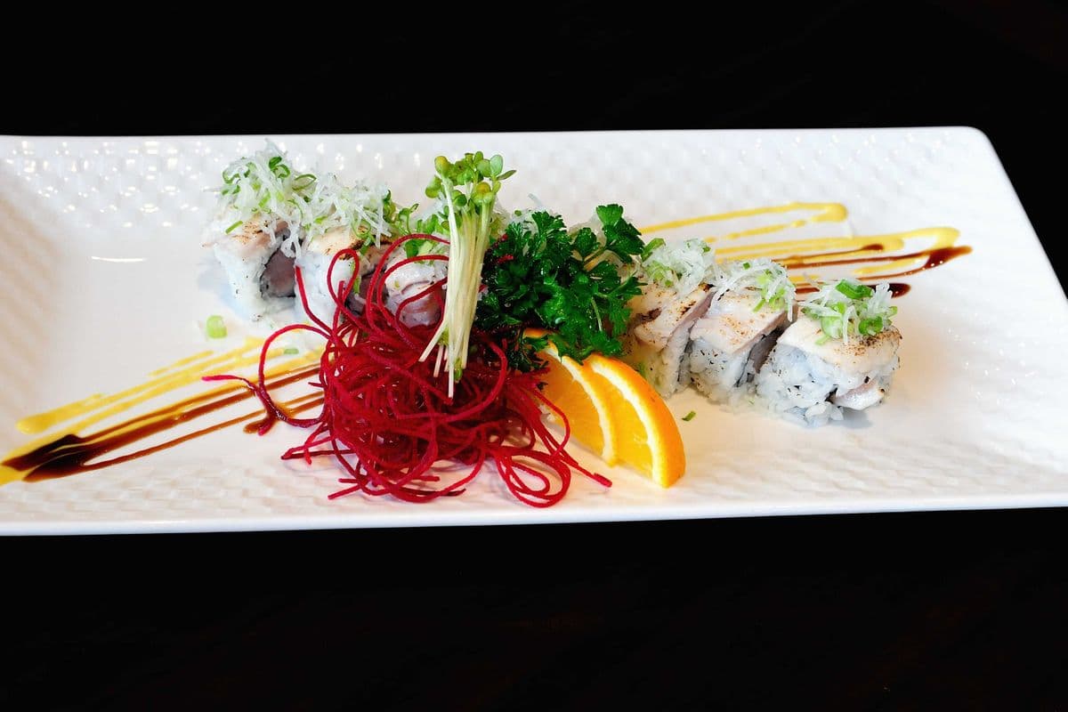Tuna Tataki Roll