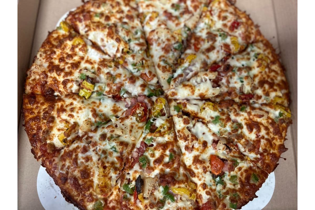 Single 12" Volcano Chicken Pizza