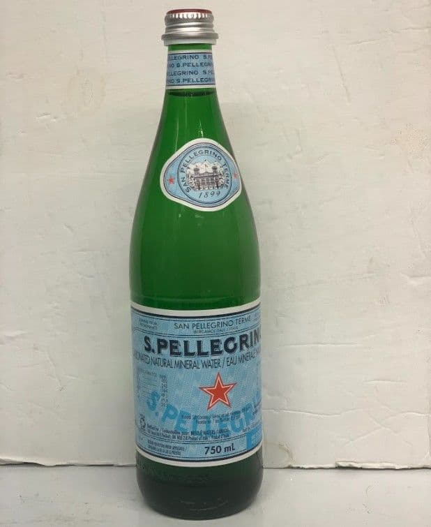 S Pellegrino Water (1.5 lt)