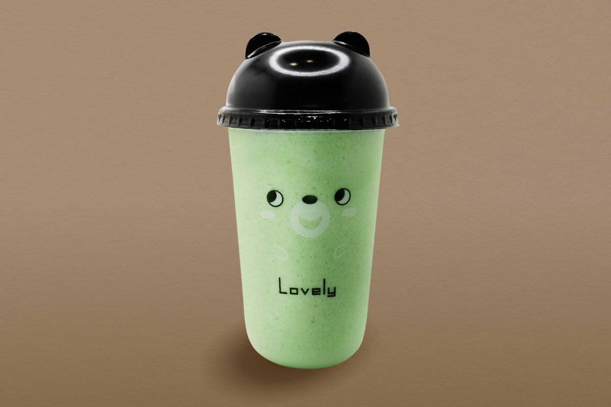 D14. Avocado Smoothies