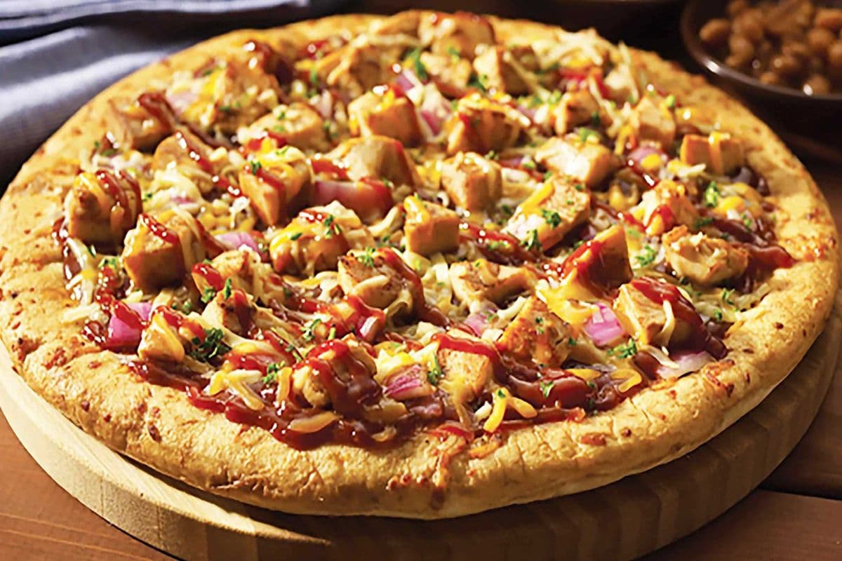 16" Extra Large Barbecue Chicken Pizza