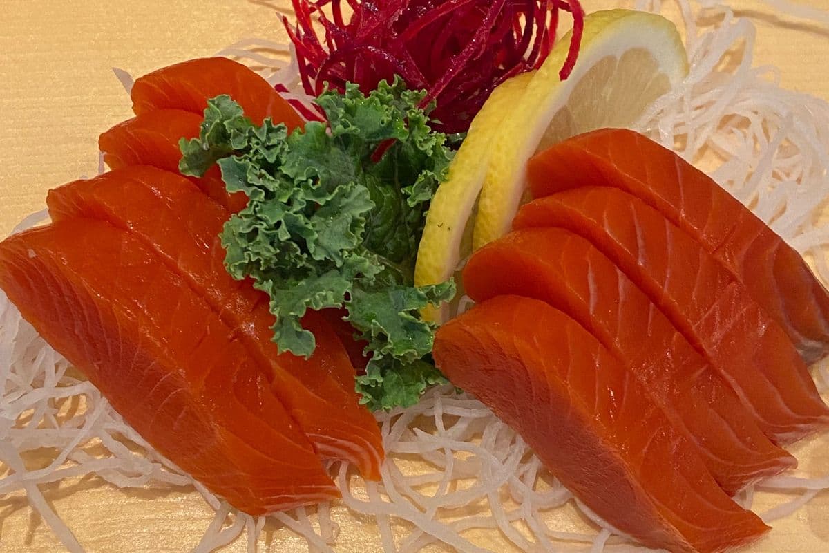 Sockeye Sashimi (8pcs)