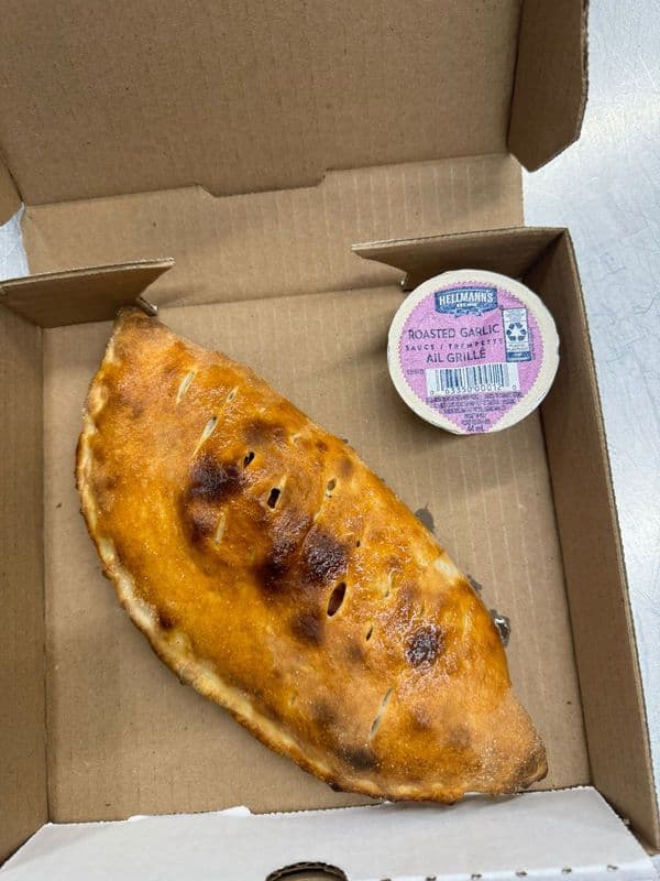 Pizza Marinara Calzone (No Cheese)