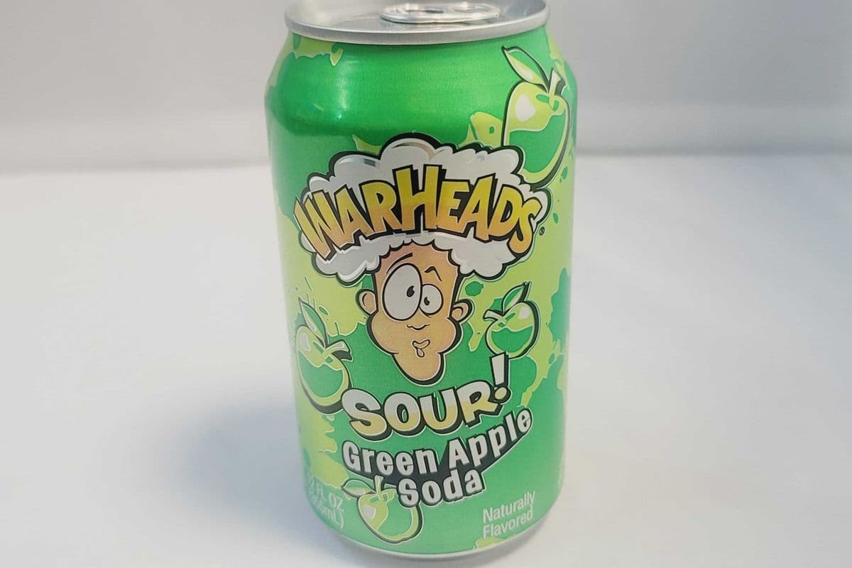Warhead Green Apple Sour Soda (355 ml)