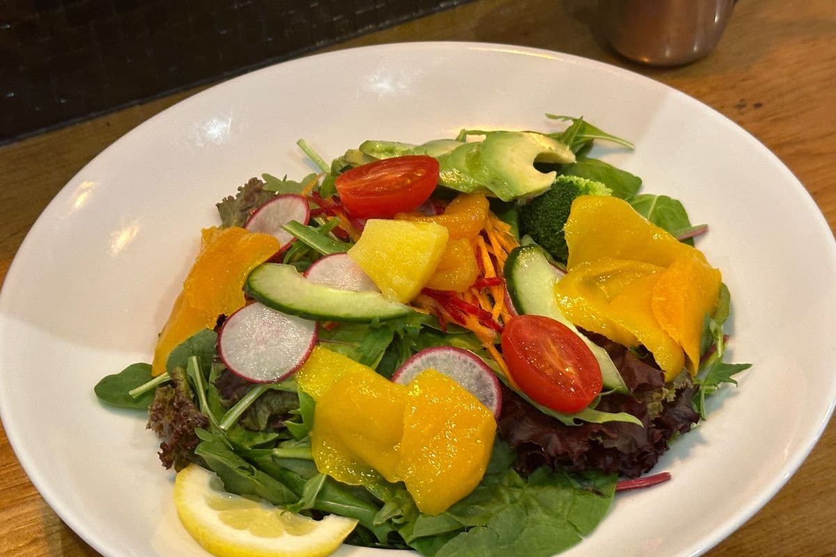 Avo Mango Salad