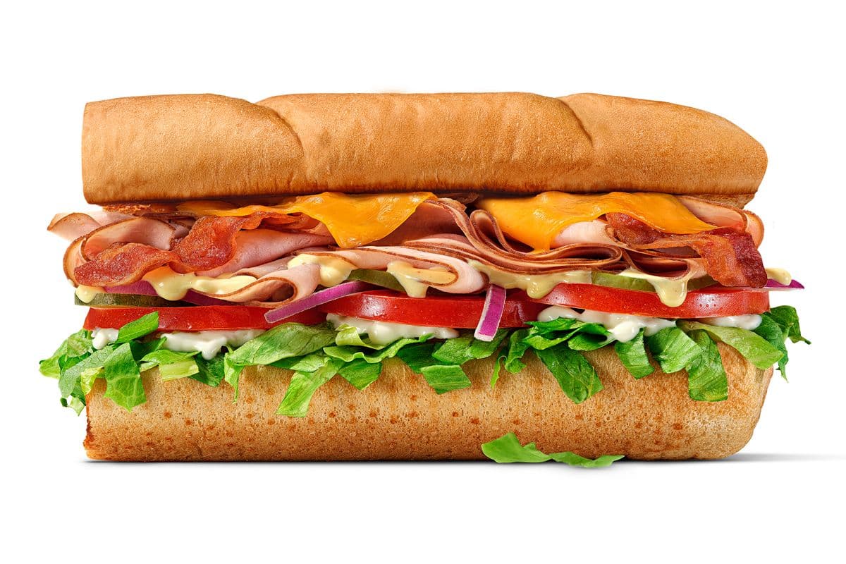 6" Maplewood Smoked Bacon & Ham Sub (450 Cals)