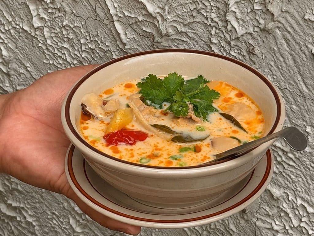 TOM KHA STARTER/ ENTRÉE TOM KHA