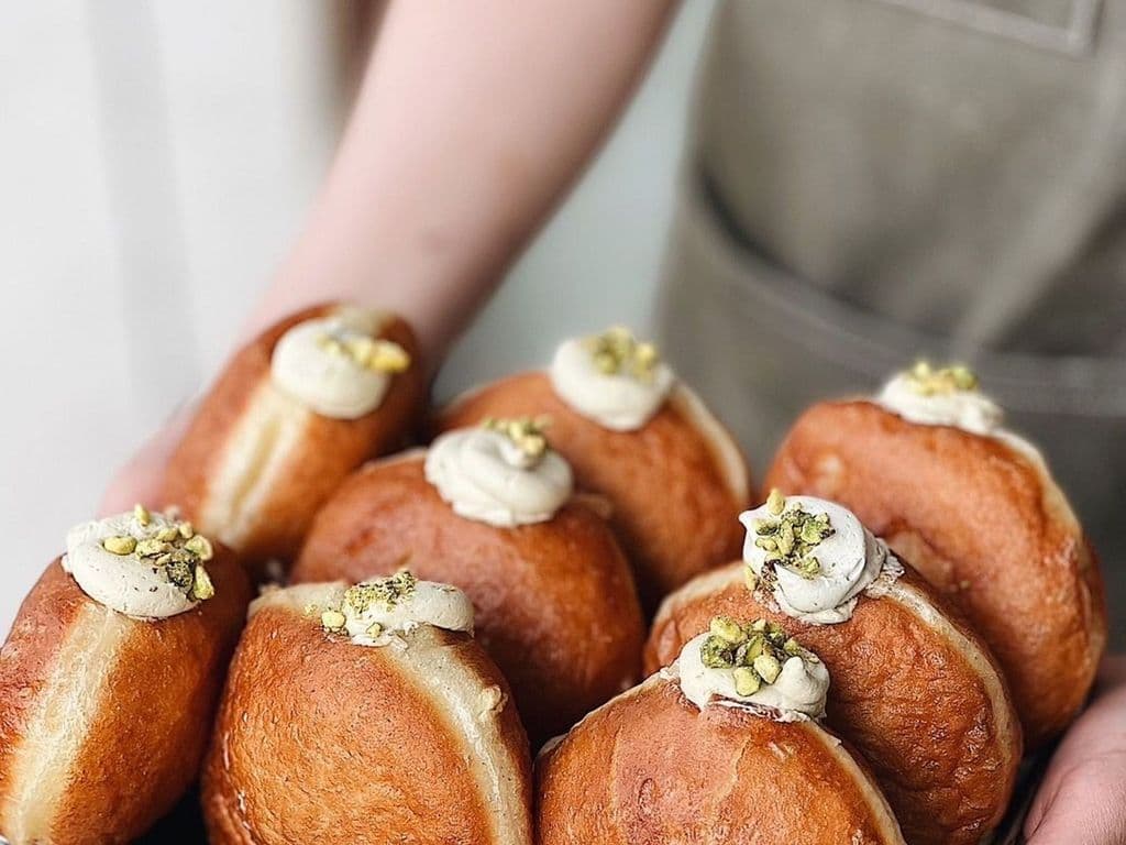 Pistachio Beignet