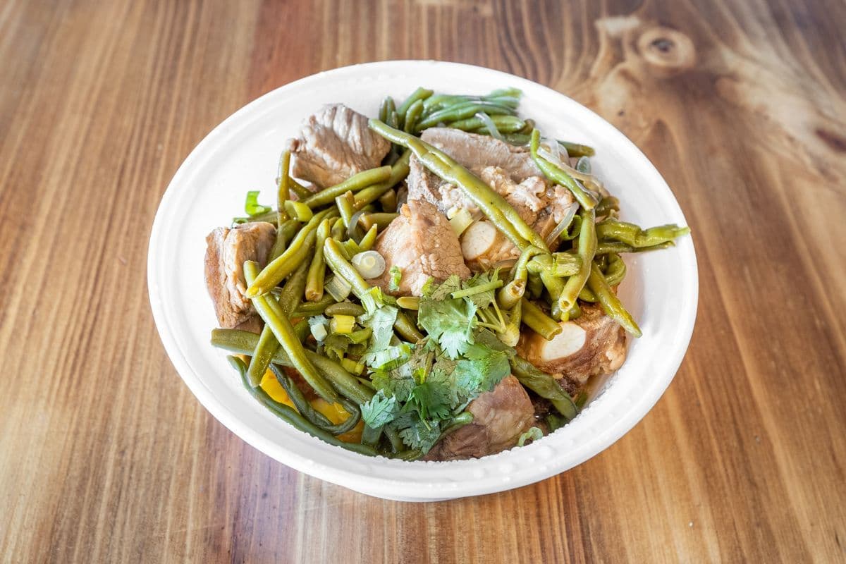 Braised Pork Ribs and Mixed Vegetable Stew（芸豆排骨一锅出）