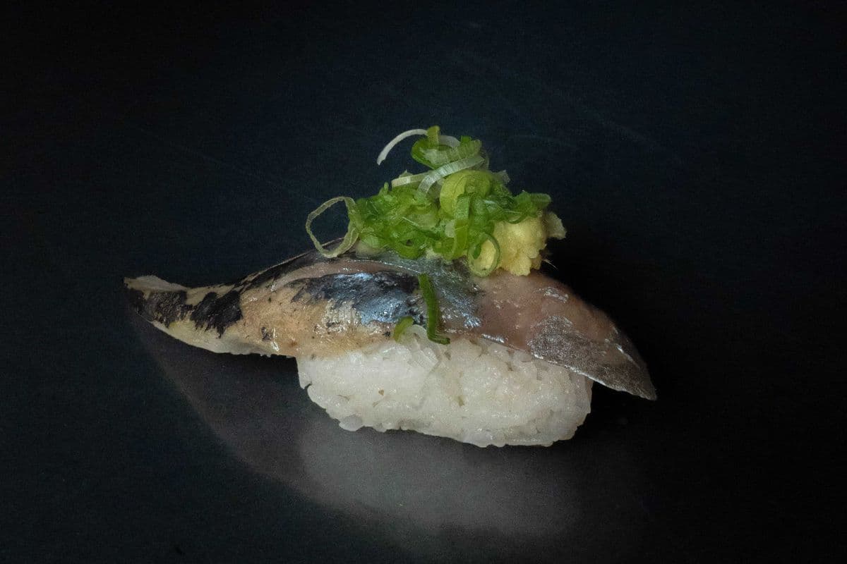 1098. Mackerel Sushi (2PCS)