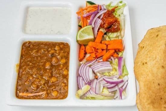 Chana Bhatura