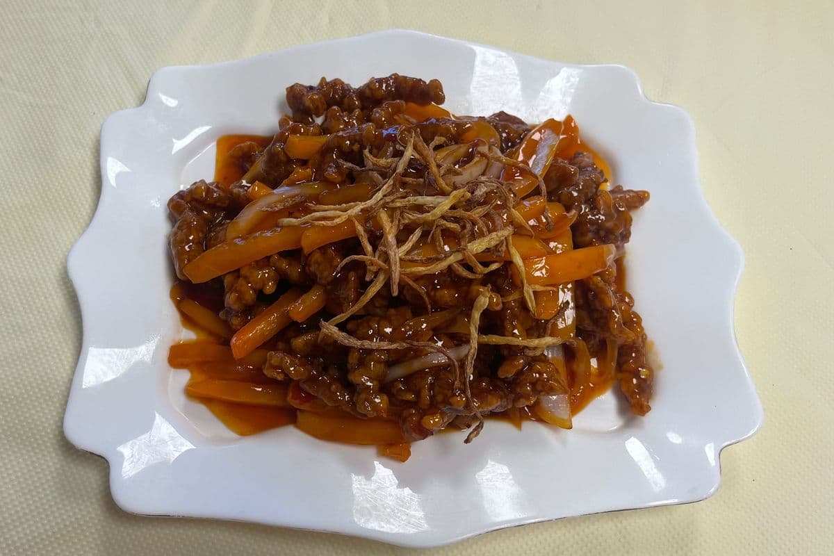Ginger Beef 姜汁牛柳丝