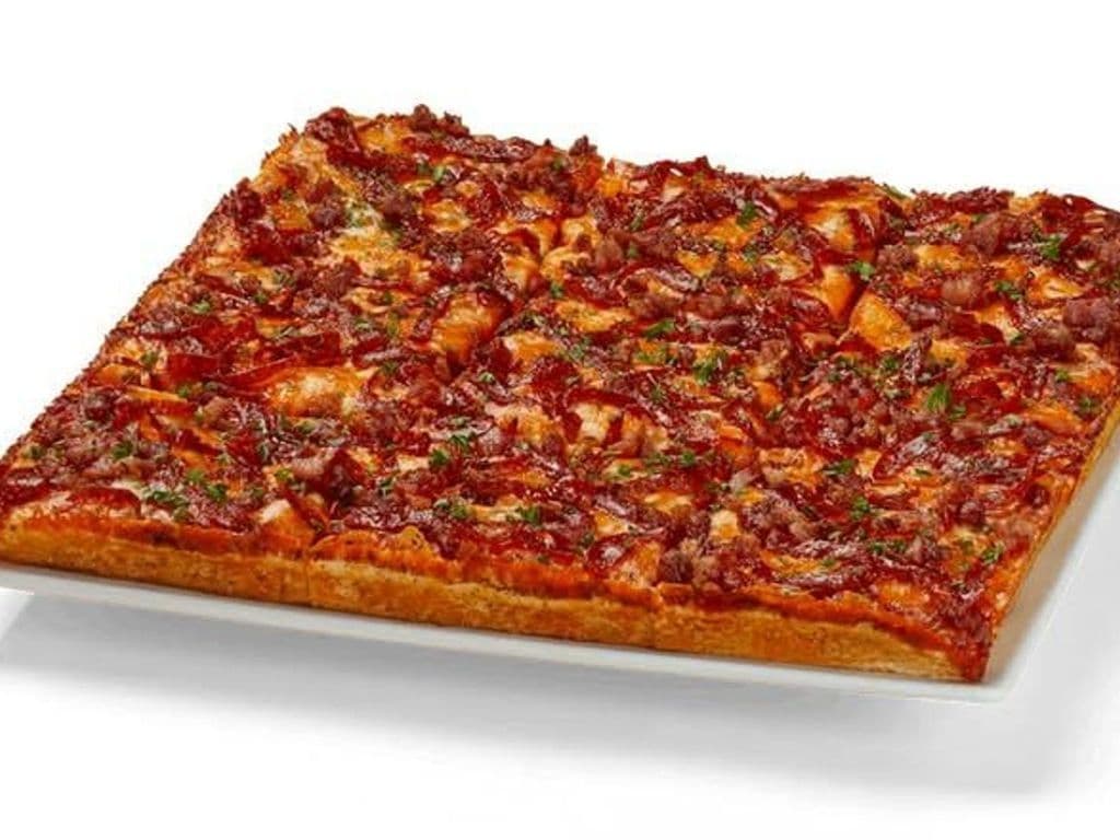 Loaded Pepperoni & Bacon Squarefooter Pizza