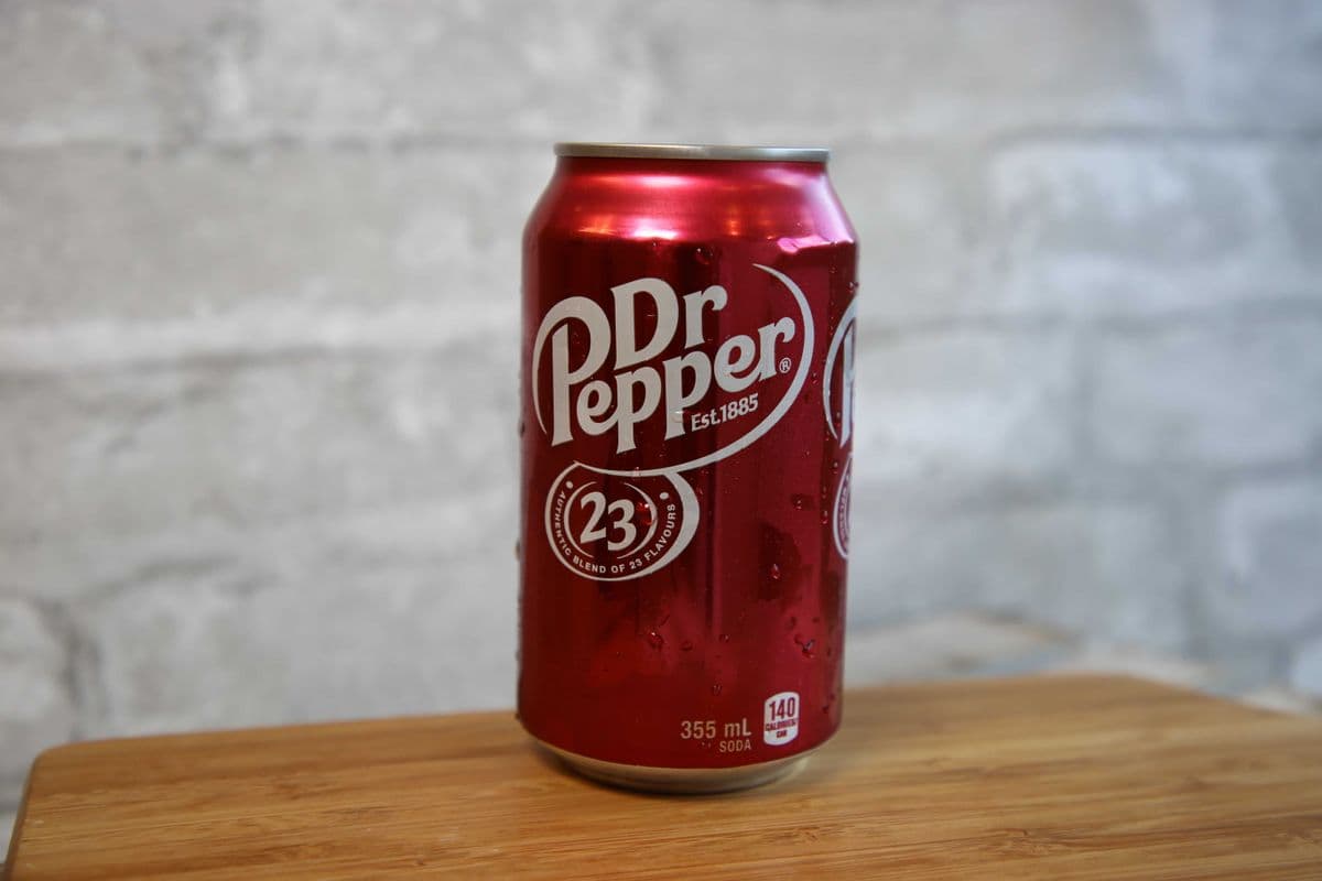 DR. PEPPER ((330ML))