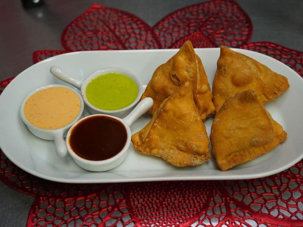 Veg Samosa Made in House