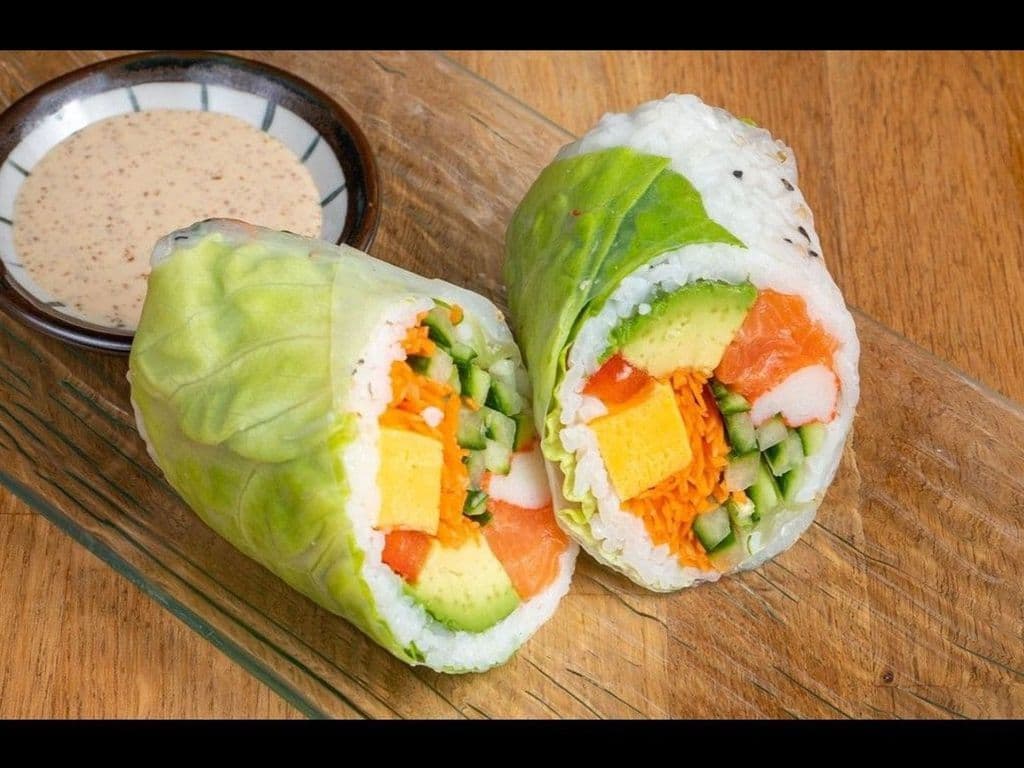 Roulé au Saumon / Salmon Wrap