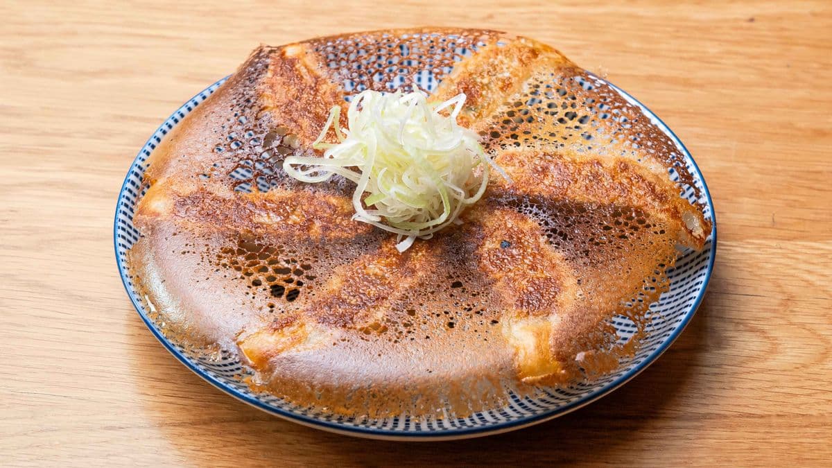 Pan Fried Buta Gyoza 6pc