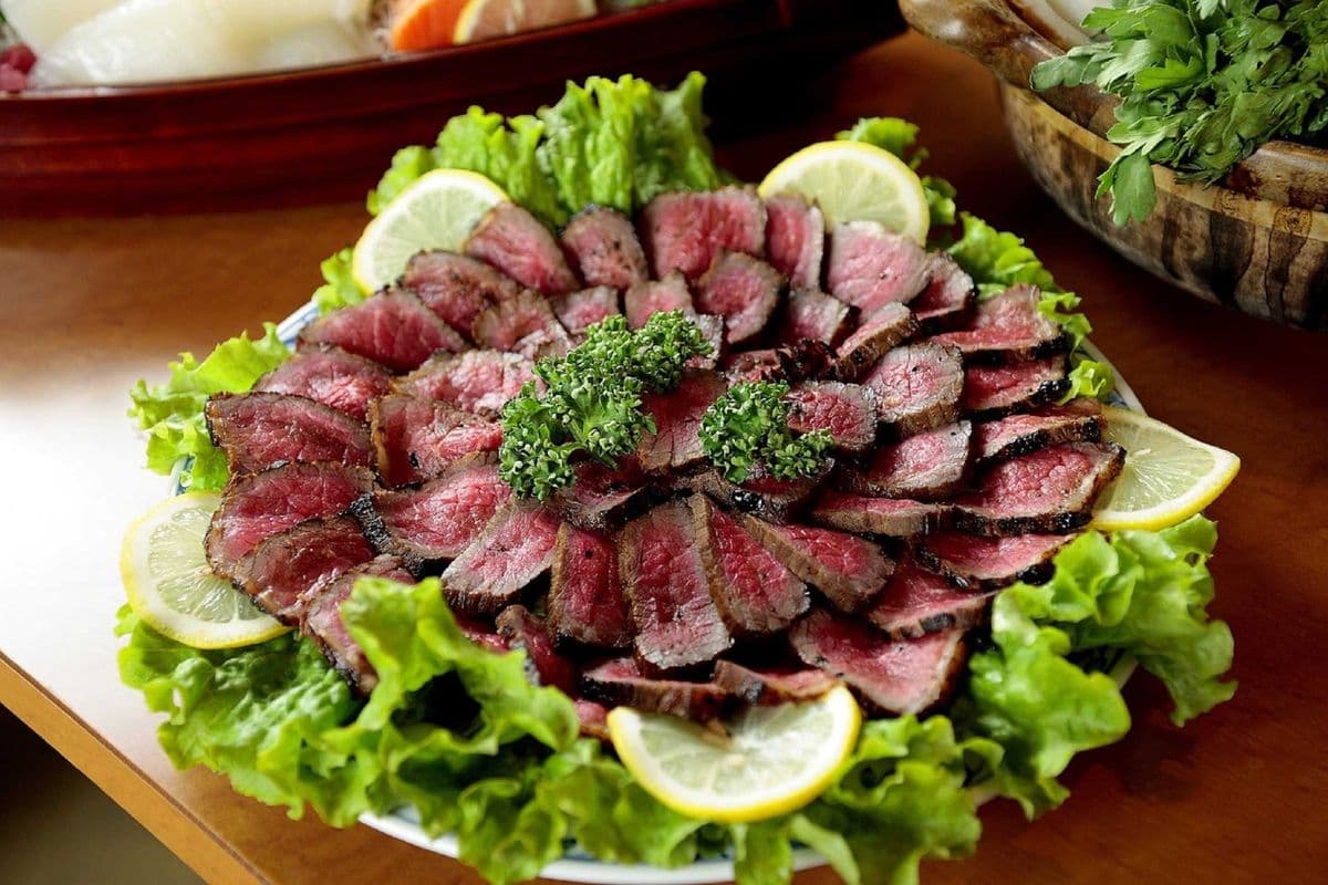 16. Beef Tataki (AAA Beef)