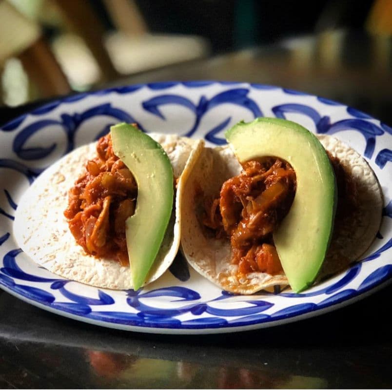 Tacos De Tinga De Pollo