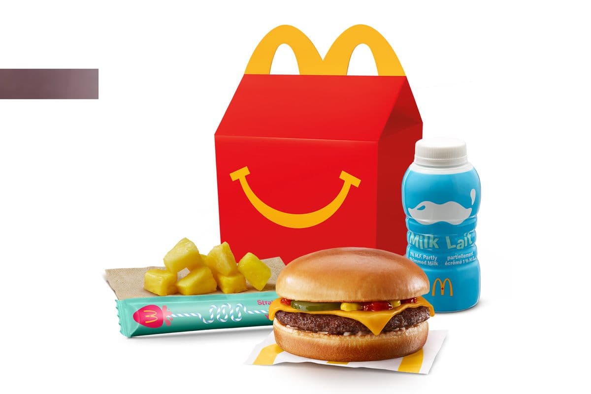 Happy Meal Cheeseburger with Pineapple Chunks [380-490 Cals]