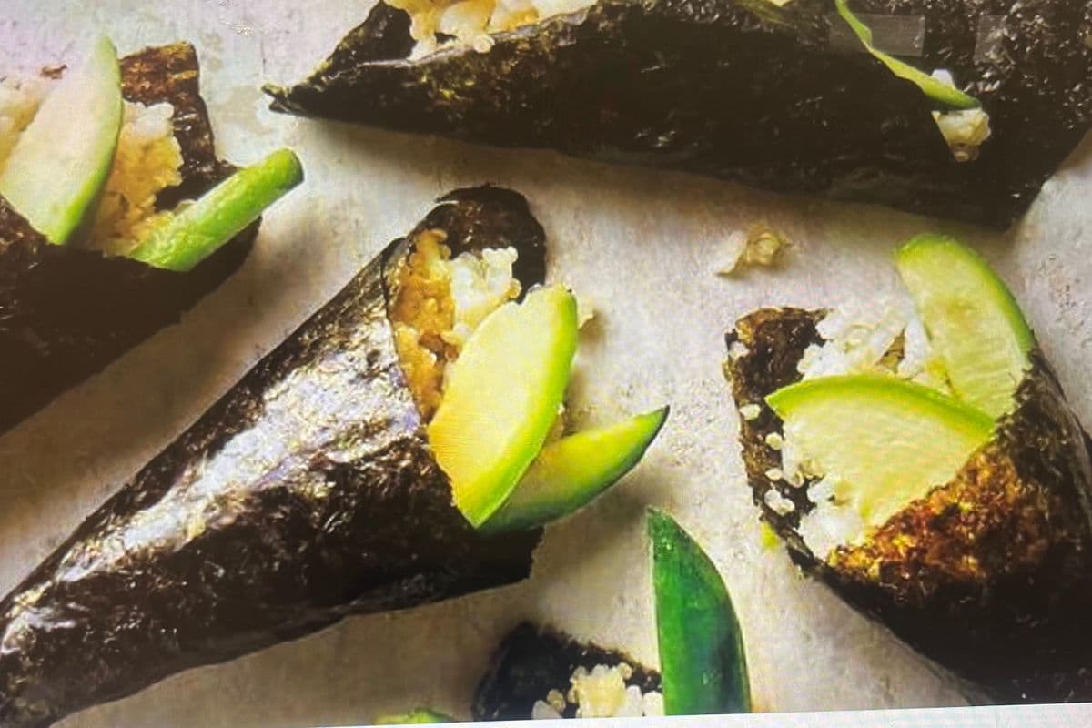 Avocado Cone （牛油果手卷）1