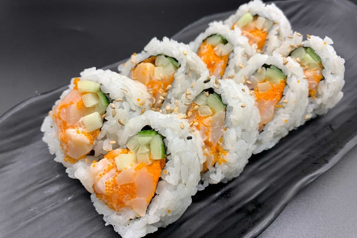 Chopped Scallop Roll (8 pcs)