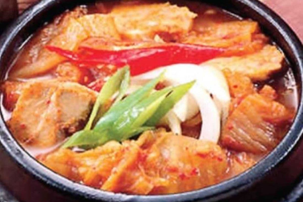 T12 Kimchi Jjigae