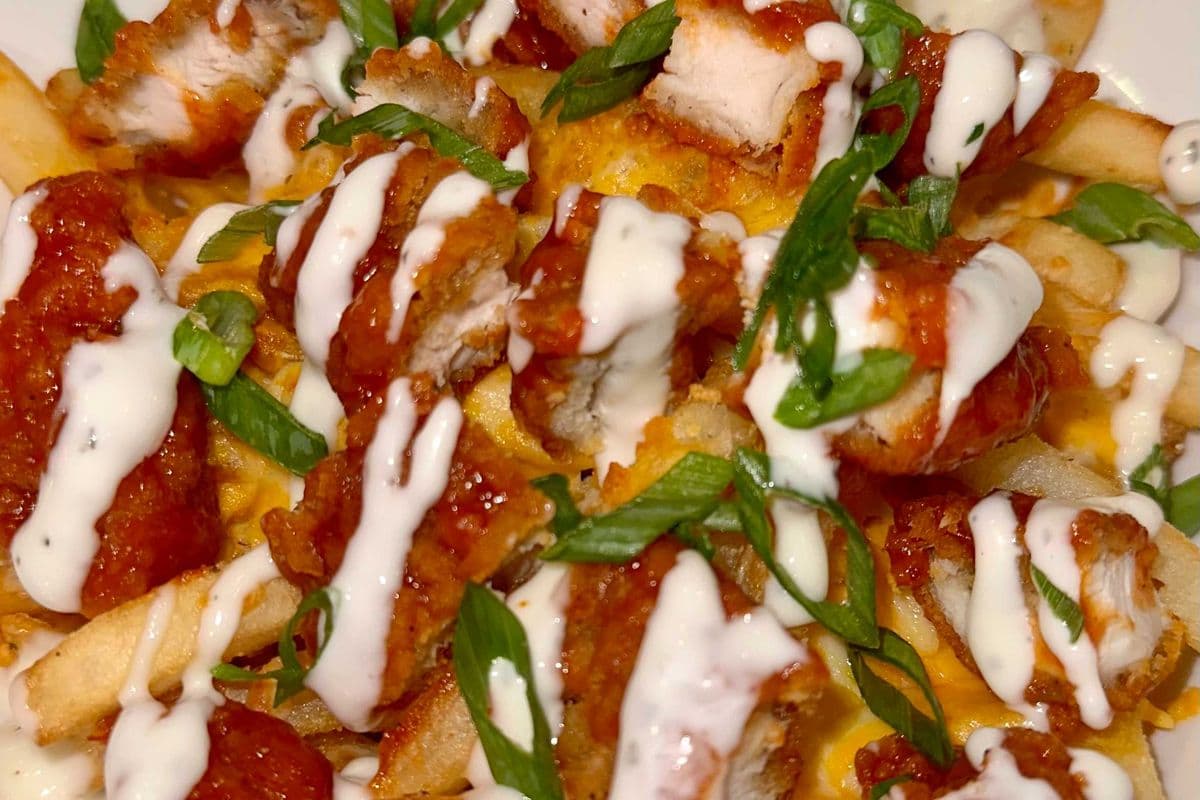 Buffalo Chicken Poutine