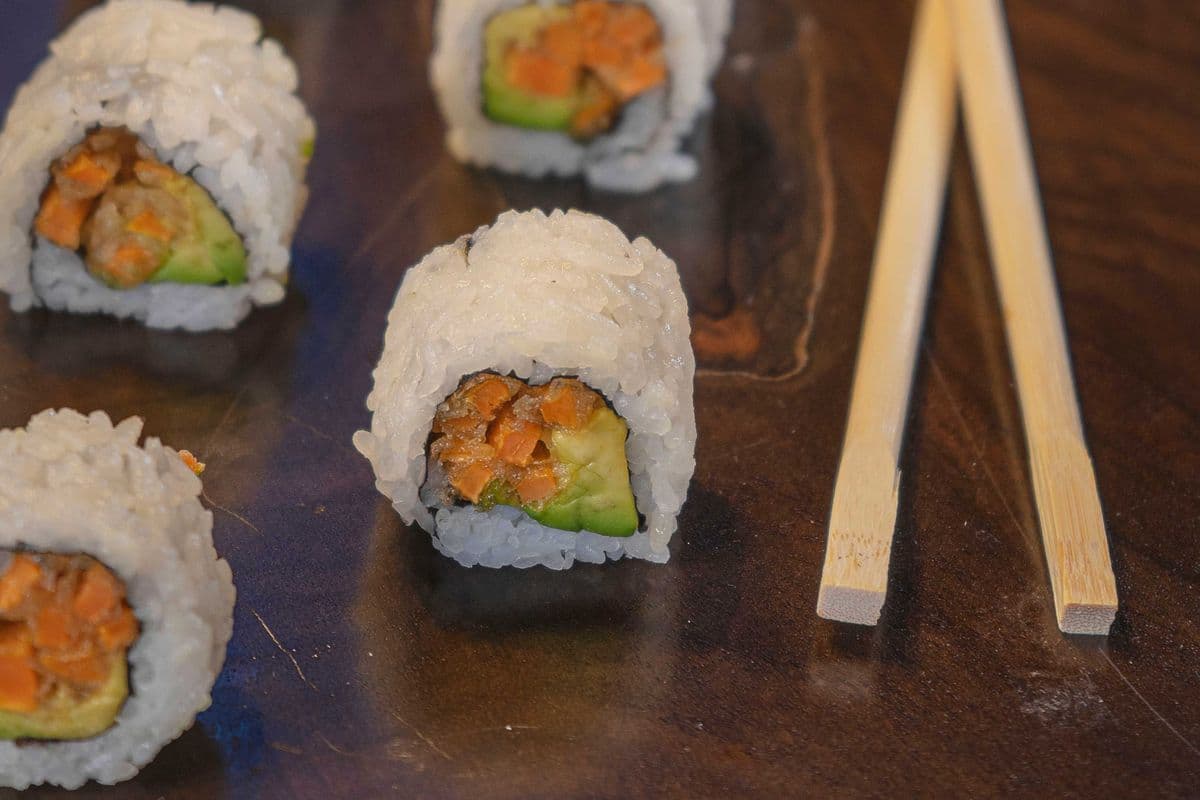 Yam-Avocado Roll Combo