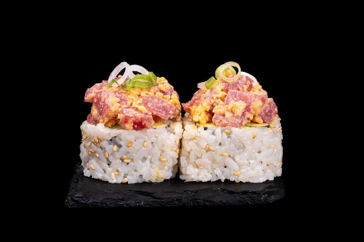 R8.1. Karnival Tuna Roll (8 Pcs)