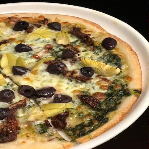 Mediterranean Pizza