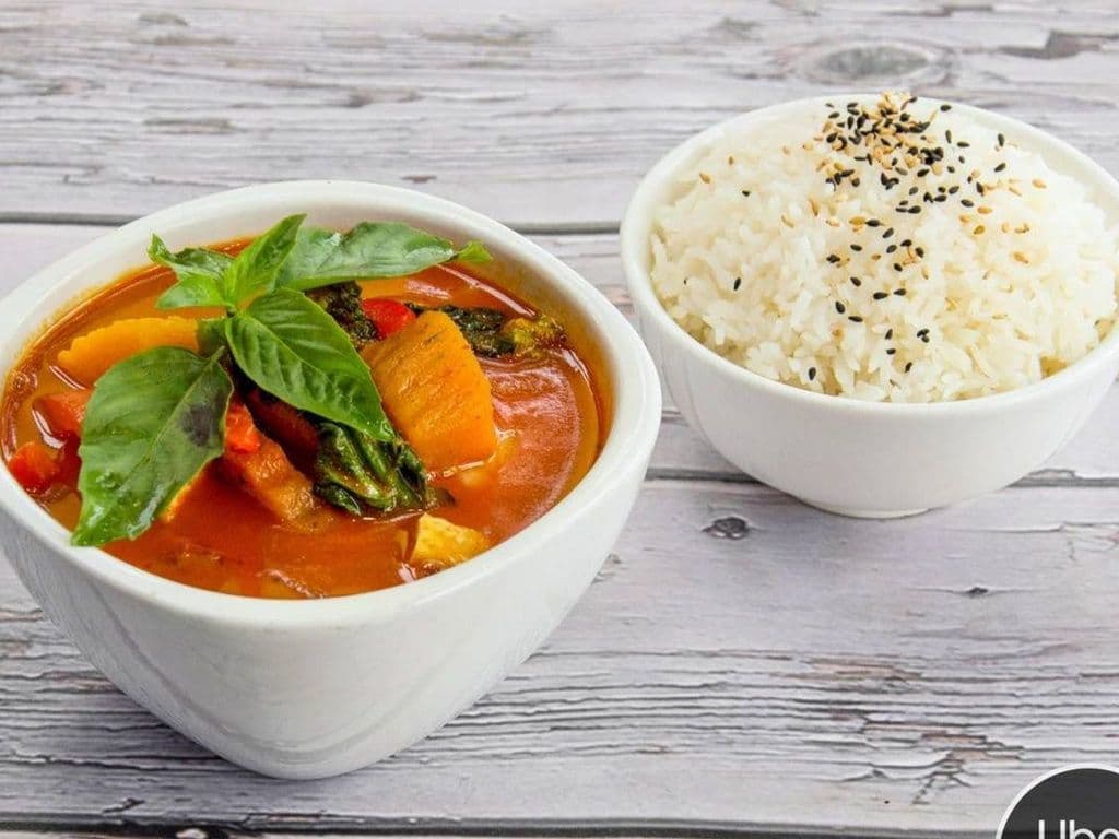 C4 Red Curry w/ Rice