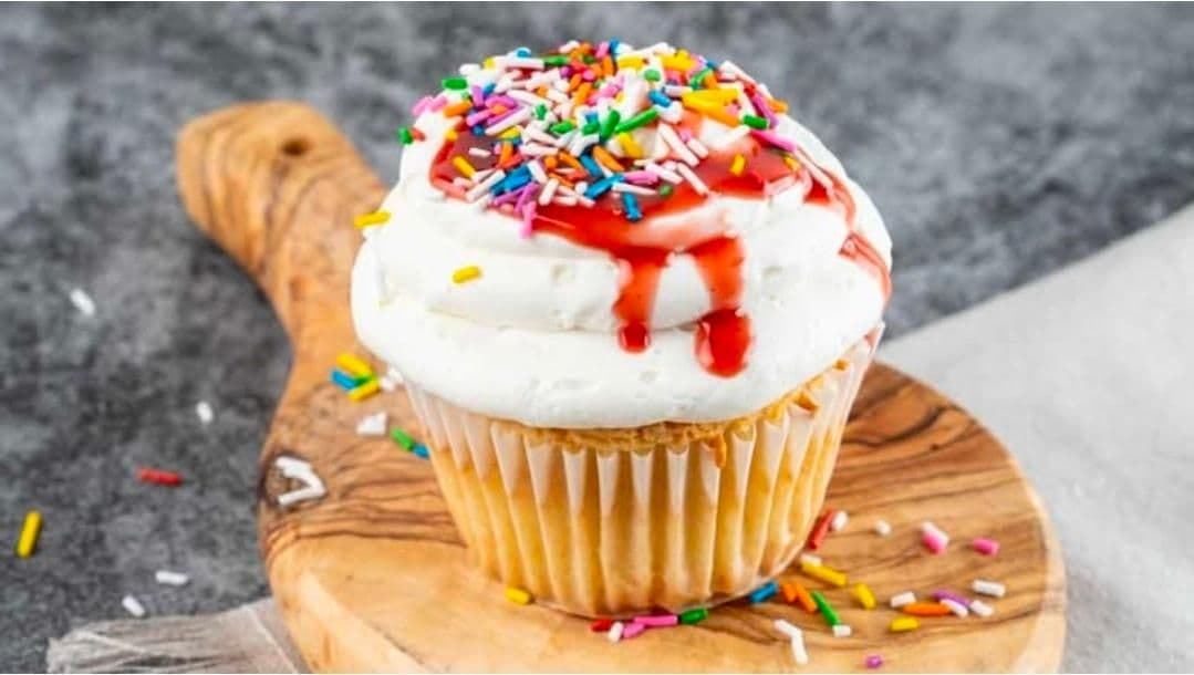 4-Pack Strawberry Shortcake Cupcake