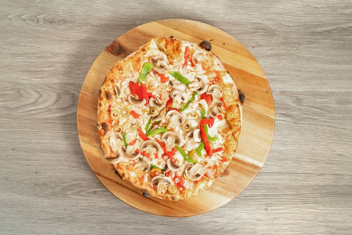 Veggie Deluxe Pizza