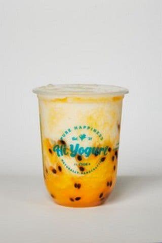 Pineapple and Passionfruit Yogurt (凤梨百香酸奶)