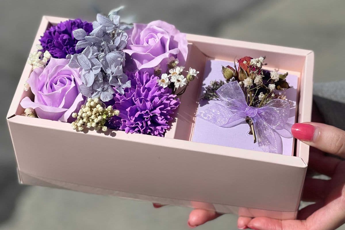 Small Soap Flower Box