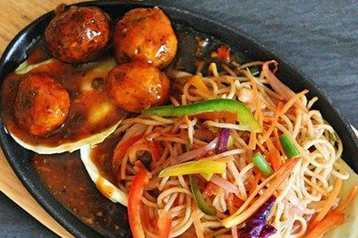 Noodles Manchurian Combo