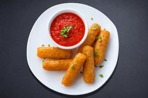 6 pcs Mozzarella sticks