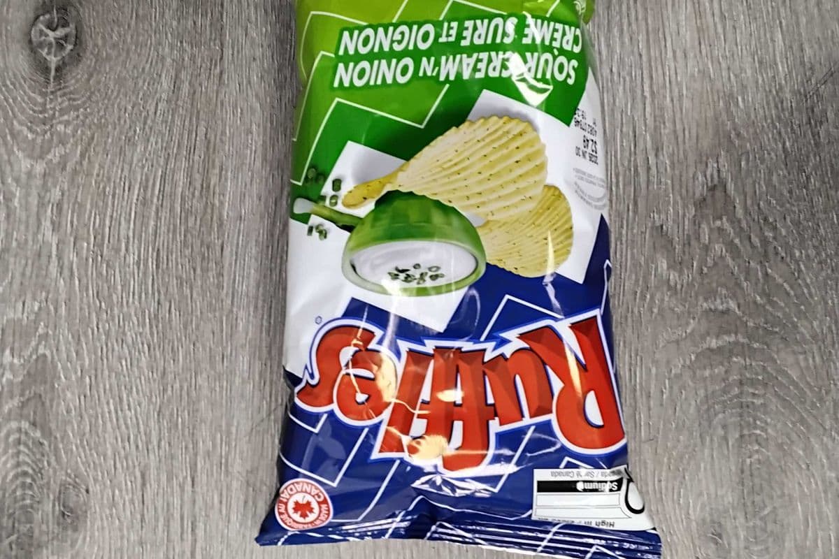 Ruffles sour cream & onion 66g